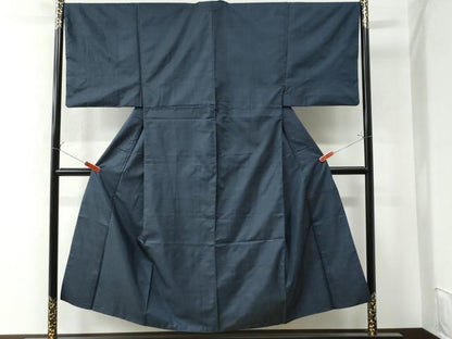 平和屋着物●男性 本場大島紬 80亀甲 総詰め 正絹 逸品 CAAW7395yc