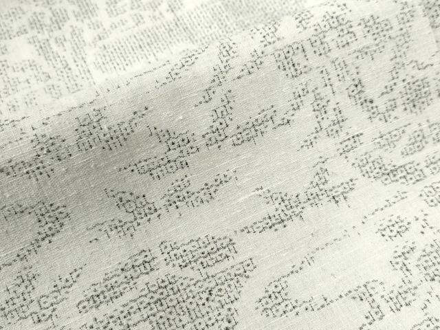 平和屋着物●結城紬　100亀甲　エ霞草花文　証紙付き　正絹　逸品　未使用　CAAW7537yc