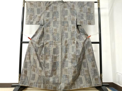 平和屋着物●本場大島紬　9マルキ　短冊重ね吉祥花文　正絹　逸品　未使用　CAAW7541yc