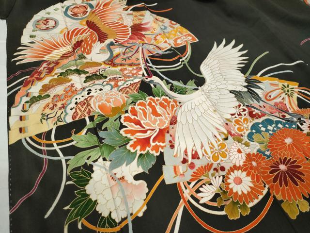 平和屋着物●アンティーク　大正ロマン　黒留袖　駒刺繍　飛鶴檜扇牡丹吉祥花文　金彩　正絹　逸品　CAAW7591yc