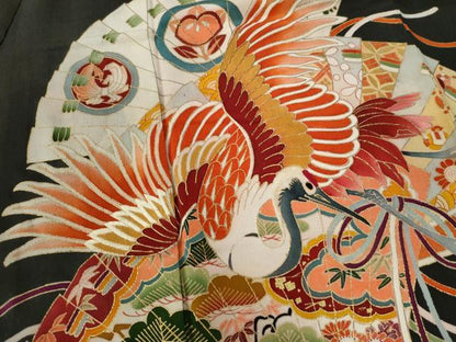 平和屋着物●アンティーク　大正ロマン　黒留袖　駒刺繍　飛鶴檜扇牡丹吉祥花文　金彩　正絹　逸品　CAAW7591yc