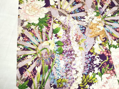 平和屋着物●豪華振袖　駒刺繍　源氏車牡丹花文　金彩　正絹　逸品　CAAW7601yc