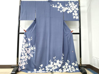 平和屋着物●十日町友禅 女流作家 遠田藤舟 訪問着 草花文 正絹 逸品 CAAW7609yc