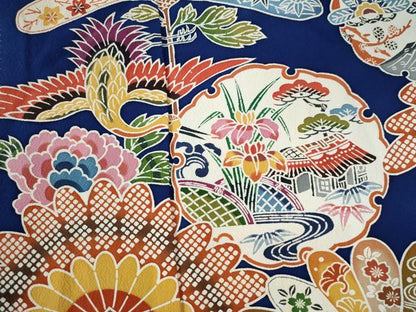 平和屋着物●豪華振袖　紅型　飛鶴雪輪風景毬裏菊花唐草文　正絹　逸品　CAAW7701yc