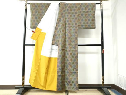平和屋着物●本場大島紬　横段吉祥文　正絹　逸品　CAAW7704yc