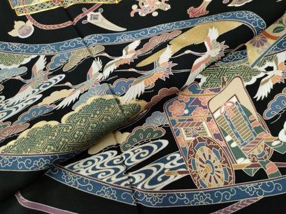 平和屋着物●豪華黒留袖 駒刺繍 文箱飛鶴扇御所車浜松花唐草文 金彩 正絹 逸品 CAAW7715yc