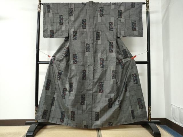 平和屋着物●本場大島紬 7マルキ 短冊重ね花唐草文 正絹 逸品 未使用 CAAW7829yc