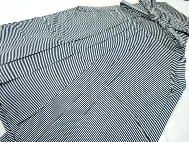 平和屋着物●男性　馬乗り袴　縞　正絹　逸品　CAAW7911yc