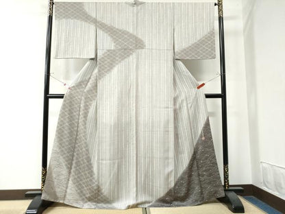 平和屋着物●創業明治元年、京の老舗【小糸染芸】 小糸敏夫 訪問着 立波菱文 暈し染め やまと誂製 正絹 逸品 CAAW8066yc