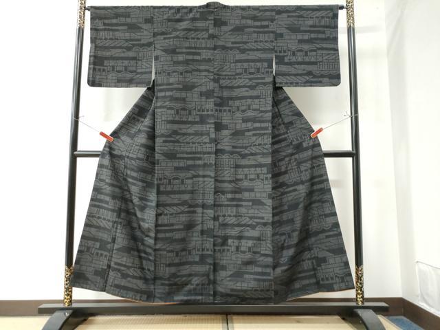 平和屋着物●結城紬　80亀甲　霞吉祥文　黒地　正絹　逸品　CAAW8070yc