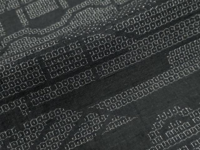 平和屋着物●結城紬　80亀甲　霞吉祥文　黒地　正絹　逸品　CAAW8070yc
