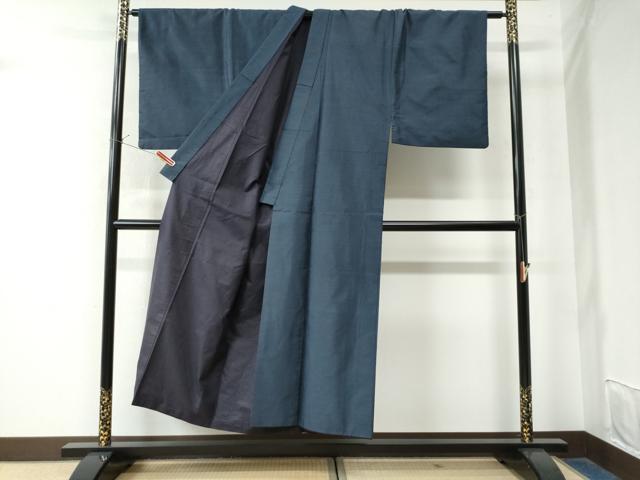 平和屋着物●男性　本場大島紬　80亀甲　総詰め　正絹　逸品　CAAW8124yc