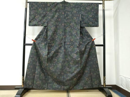 平和屋着物●本場大島紬　7マルキ　枝花文　正絹　逸品　CAAW8184yc