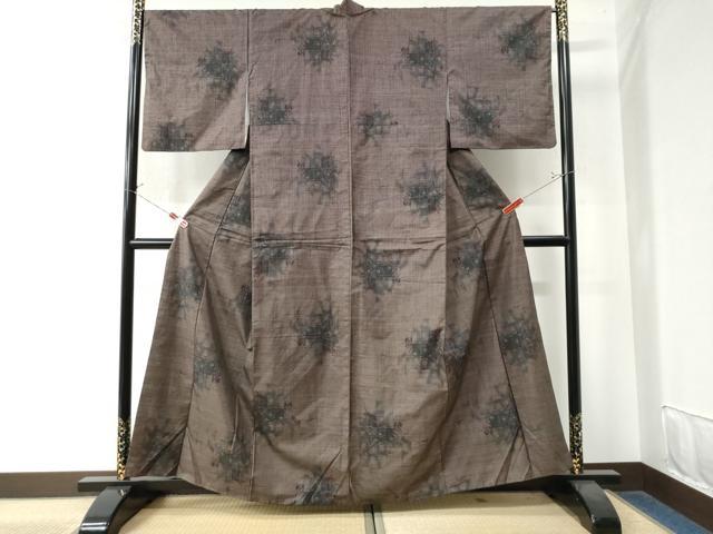 平和屋着物●本場大島紬　9マルキ　草花文　正絹　逸品　CAAW8224yc