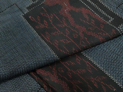 平和屋着物●本場大島紬　7マルキ　色紙重ね吉祥文　正絹　逸品　CAAW8226yc