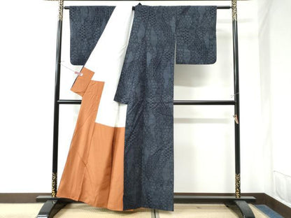 平和屋着物●結城紬 100亀甲 よろけ縞 吉祥文 正絹 逸品 CAAW8270yc