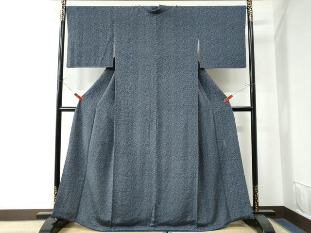 平和屋着物●人間国宝　南部芳松　突彫り　江戸小紋　松　鬼しぼ縮緬　正絹　逸品　CABE2759yc