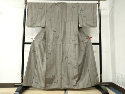 平和屋着物●上質な紬　絞り　舞蝶文　正絹　逸品　CAAW8328yc