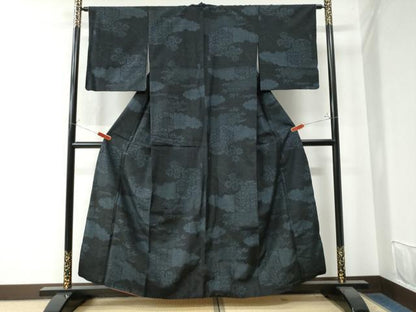 平和屋着物●結城紬　100亀甲　雲取り貝桶草花文　正絹　逸品　CAAW8345yc