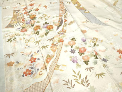 平和屋着物●訪問着 駒刺繍 鬘帯吉祥松竹梅花文 金彩 正絹 逸品 CAAW8400yc