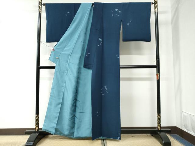 平和屋着物●人間国宝 五代 田畑喜八 小紋 溢れ松葉舞桜文 さが美扱い 正絹 逸品 CAAW8403yc