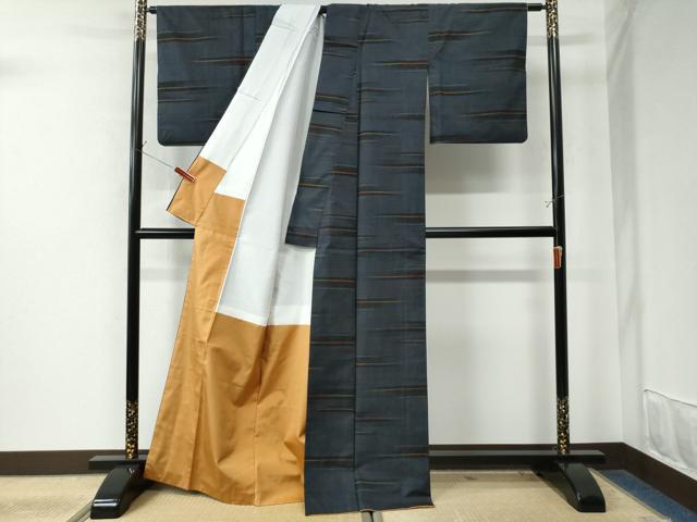 平和屋着物●本場大島紬　9マルキ　霞文　正絹　逸品　CAAW8407yc