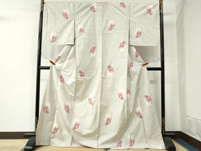 平和屋着物●本場大島紬 白大島 9マルキ 舞蝶文 ロング丈 正絹 逸品 未使用 CAAW8433yc