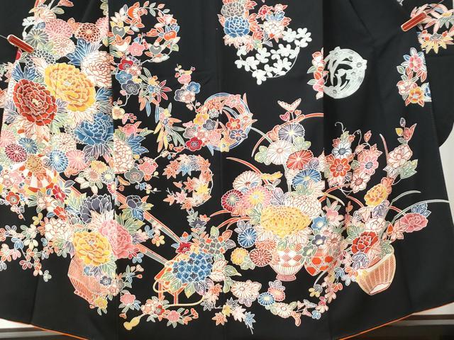 平和屋着物●豪華振袖 型染め 牡丹花車文 黒地 三越扱い 正絹 逸品 CAAW8492yc