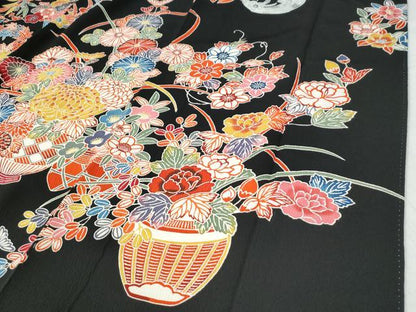 平和屋着物●豪華振袖 型染め 牡丹花車文 黒地 三越扱い 正絹 逸品 CAAW8492yc