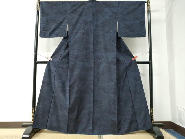 平和屋着物●結城紬　雲取り流水籬吉祥文　正絹　逸品　CAAW8525yc