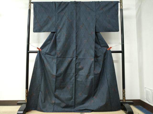 平和屋着物●本場大島紬　7マルキ　菱枝葉文　鈴乃屋扱い　ロング丈　正絹　逸品　CAAW8535yc
