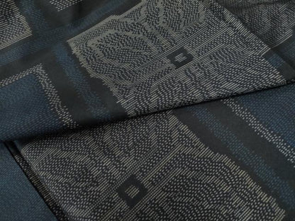 平和屋着物●本場大島紬　色紙花文　正絹　逸品　CAAW8549yc