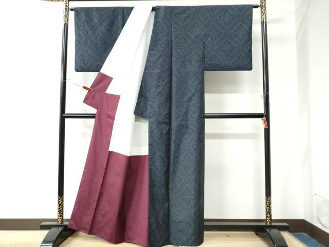 平和屋着物●本場大島紬　蜀江花文　正絹　逸品　CAAW8553yc