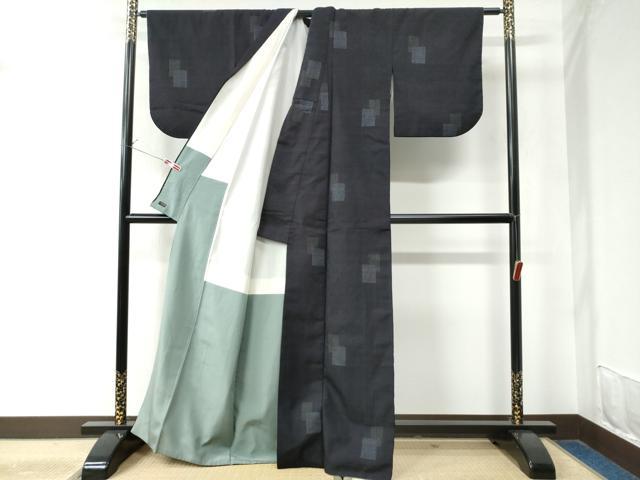 平和屋着物●本場結城紬　重要無形文化財　80亀甲　飛び亀甲柄　色紙重ね文　高島屋扱い　正絹　逸品　CABE2861yc