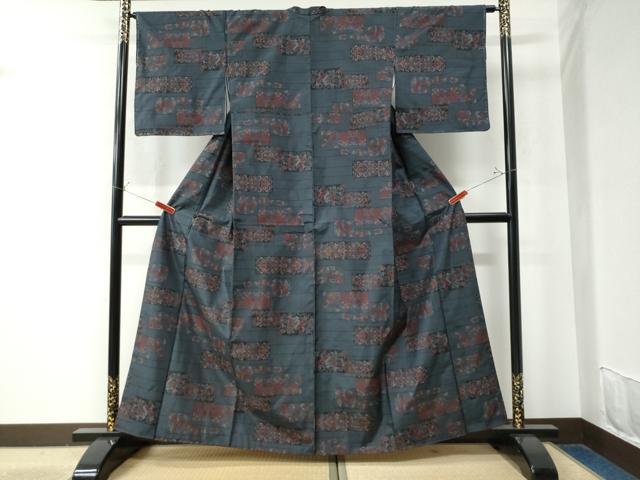 平和屋着物●上質な紬　短冊重ね花唐草文　正絹　逸品　未使用　CAAW8613yc
