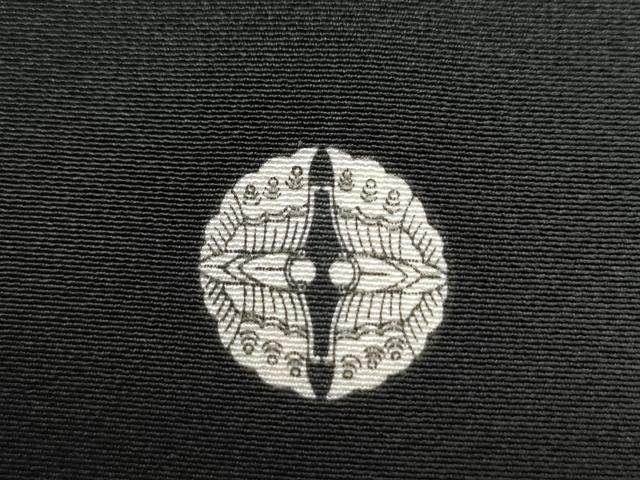 平和屋着物●創業460年・千總 黒留袖 駒刺繍 扇面宝尽くし花文 金彩 正絹 逸品 CAAW8659yc