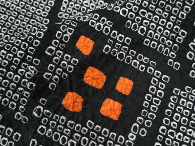 平和屋着物●上質な小紋 総絞り 網目吉祥文 黒地 正絹 逸品 CAAW8725yc