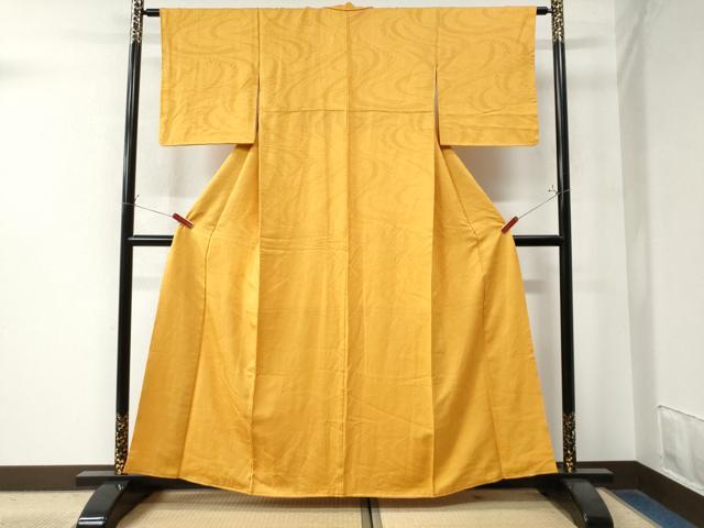 平和屋着物●上質な色無地　鬘帯吉祥地紋　柑子色　正絹　逸品　CAAW8760yc