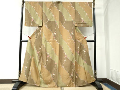 平和屋着物●上質な小紋 枝梅文 金彩 正絹 逸品 CAAW8800yc