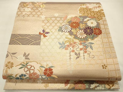 平和屋着物◎六通柄袋帯　唐織　雪輪花蝶文　金糸　正絹　逸品　CAAW9474qe