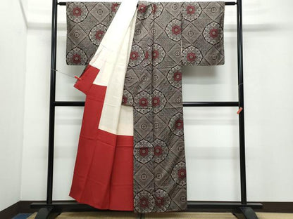 平和屋着物●本場大島紬　龍郷絣　正絹　逸品　CAAX0847vf