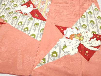 平和屋着物●アンティーク　大正ロマン　駒刺繍　孔雀羽牡丹文　金彩　正絹　逸品　CAAX0993vf
