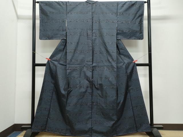 平和屋着物●本場大島紬 横段花唐草文 正絹 逸品 CAAX1021vf
