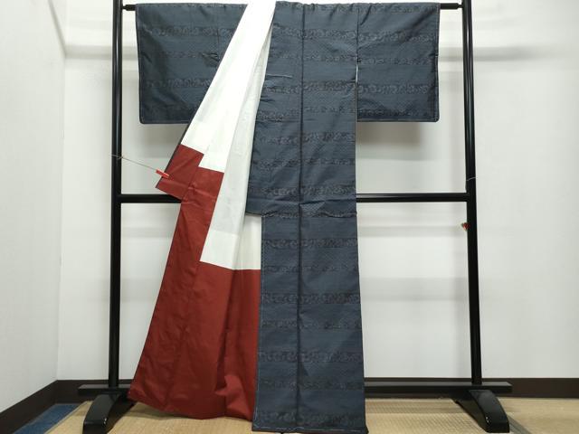 平和屋着物●本場大島紬 横段花唐草文 正絹 逸品 CAAX1021vf