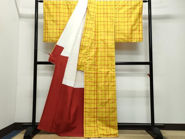 平和屋着物●本場大島紬　車輪梅格子　藤絹織物謹製　証紙付き　正絹　逸品　CAAX1089vf