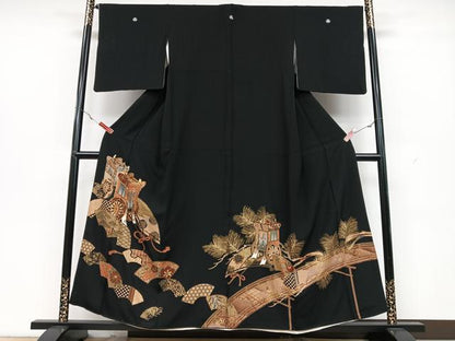 平和屋着物■豪華黒留袖　駒刺繍　御所車花文　金彩　正絹　逸品　CAAX1907xe
