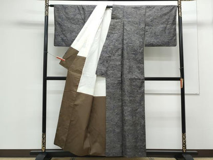 平和屋着物●本場大島紬　9マルキ　樹林文　正絹　逸品　CAAX3080th