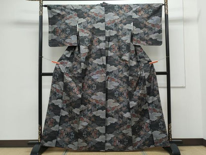 平和屋着物●本場大島紬 9マルキ 雲重ね花文 正絹 逸品 未使用 CAAX3097th