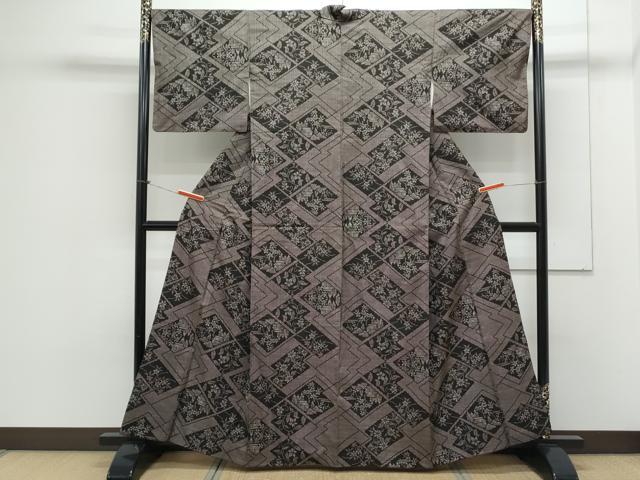 平和屋着物●本場大島紬　7マルキ　風景草花文　正絹　逸品　CAAX3100th