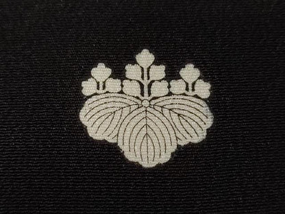 平和屋着物■豪華黒留袖　駒刺繍　御所解文　金彩　正絹　逸品　CAAX3671ev